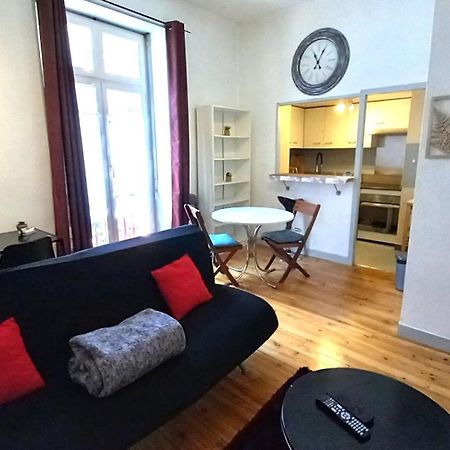 Ferienwohnung Le Gambetta T2 Cosy Hypercentre Wifi Fibre Avec Parking Pau Exterior foto