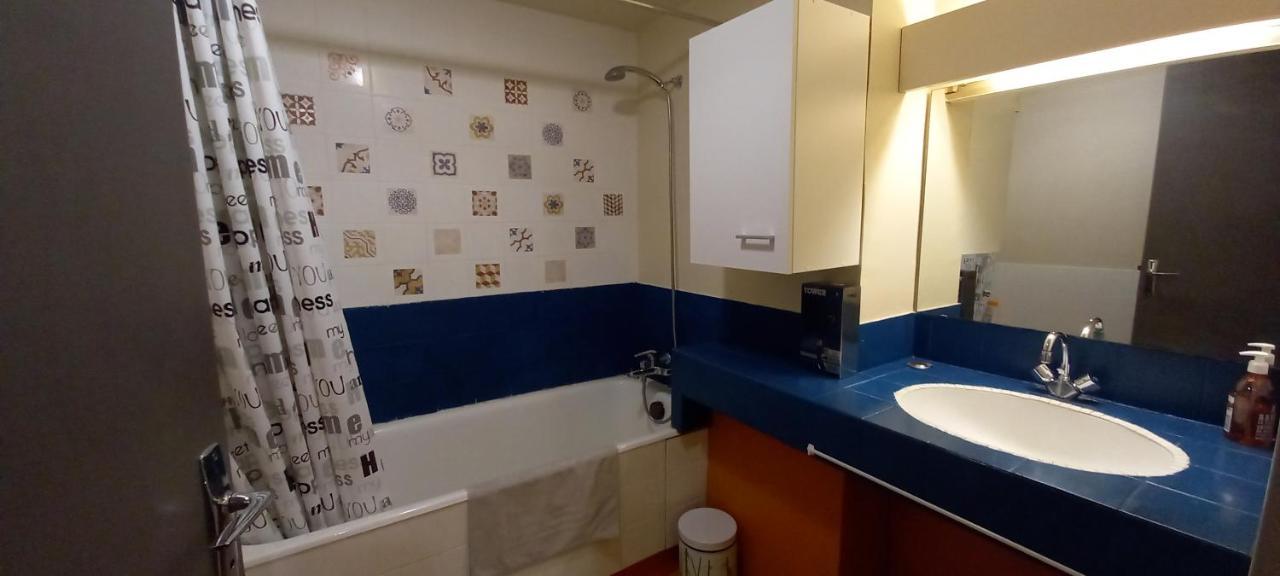 Ferienwohnung Le Gambetta T2 Cosy Hypercentre Wifi Fibre Avec Parking Pau Exterior foto